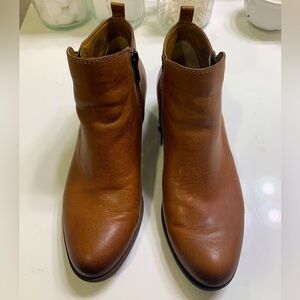 Lucky Brand Booties sz 8